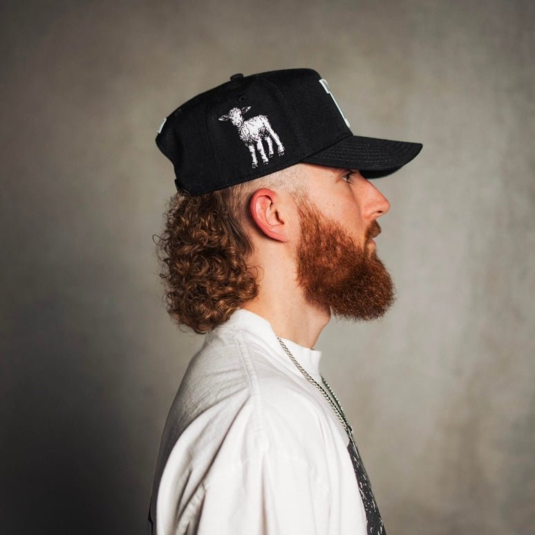 [PRE-ORDER - SHIPS BEGINNING OF AUGUST] ‘7’ Premium SnapBack - Black/White